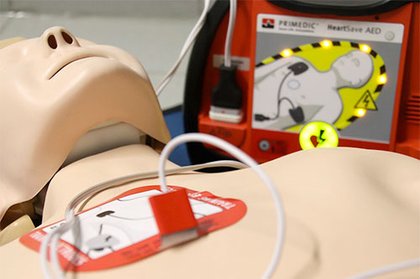 A Trapani un corso BLS-D per la formazione all'uso del defibrillatore