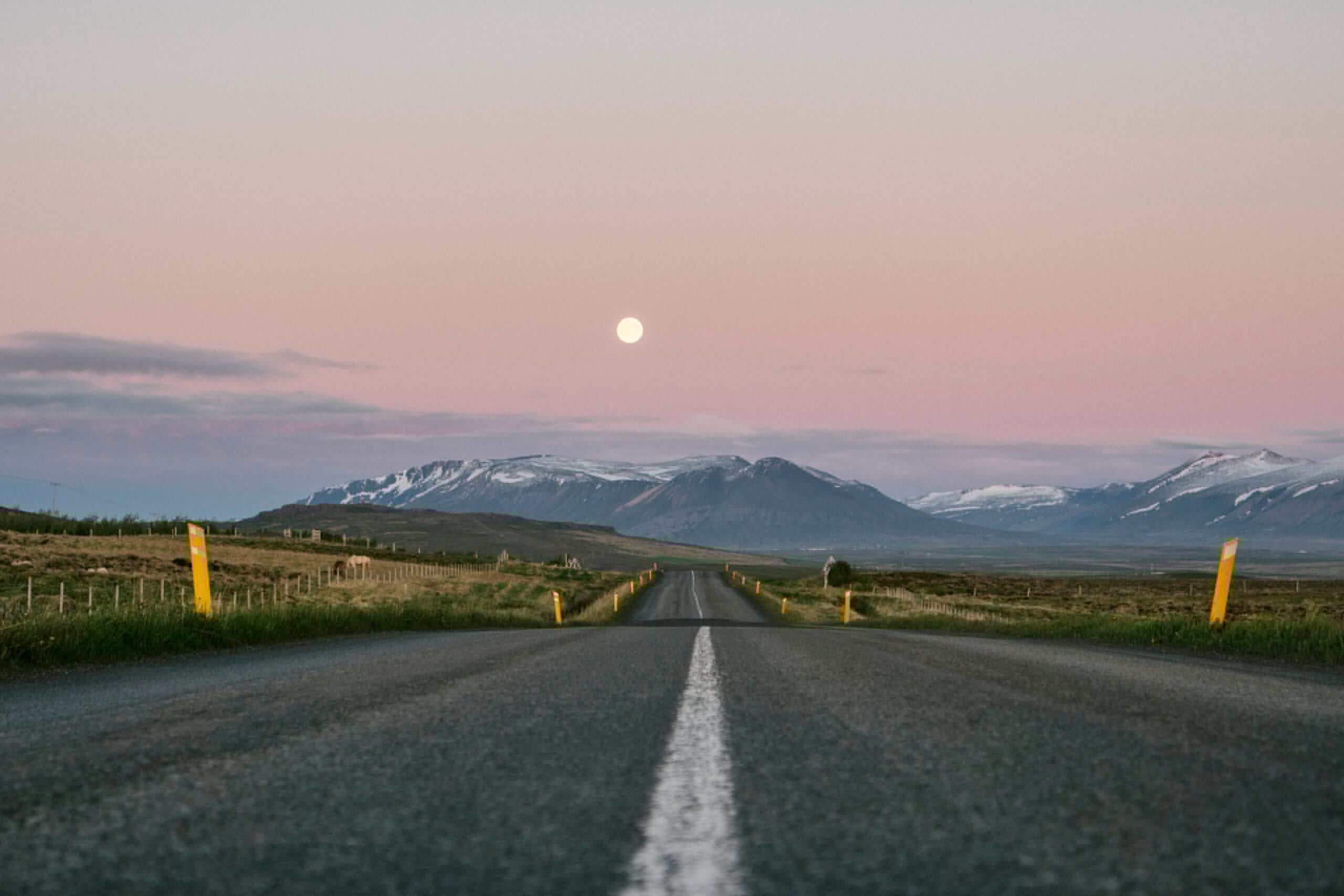 Canadian Ryan Keeping Attempts Record Run Around Iceland