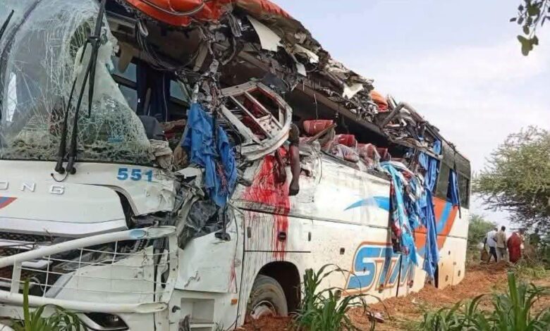 مقتل 22 شخصاً وإصابة 37 آخرين جراء تصادم حافلتين في النيجر