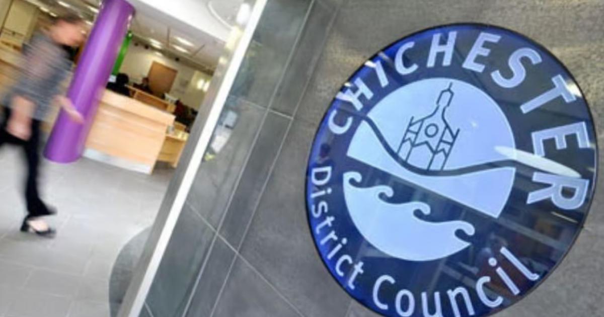 Council looks to buy large property for 'temporary accommodation'