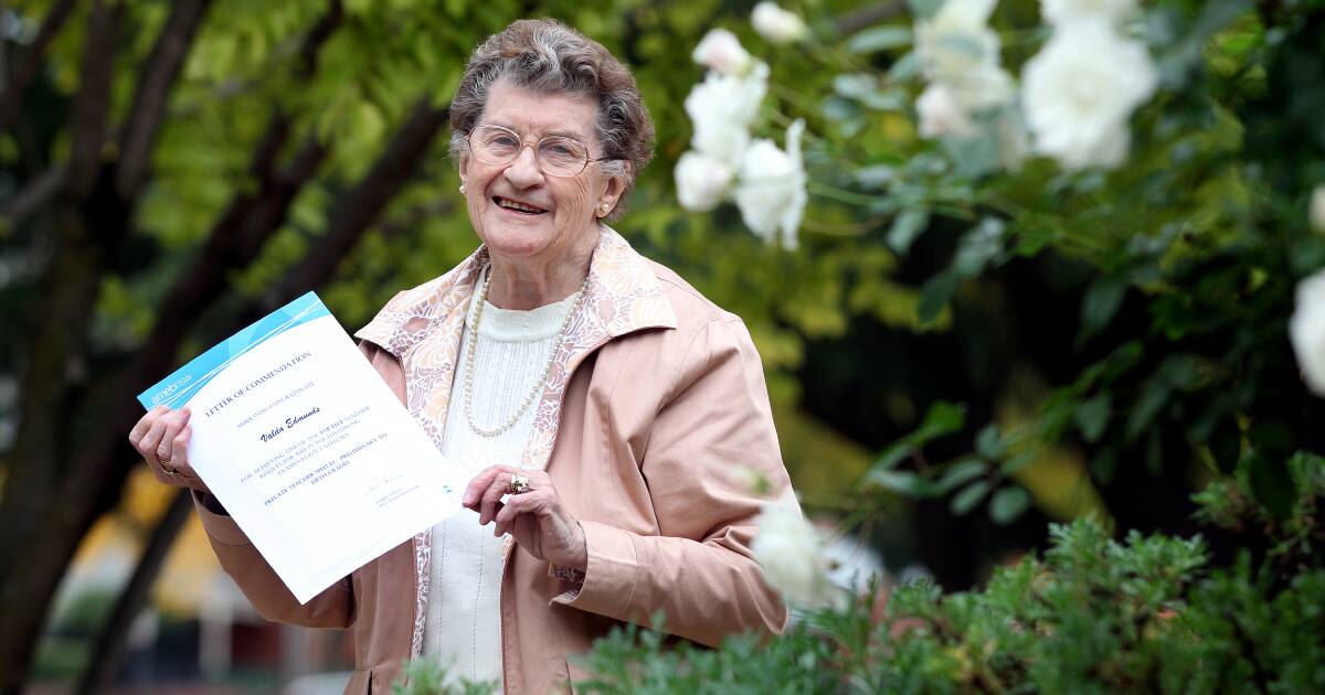 'She turned my life around': former student honours Riverina queen of drama
