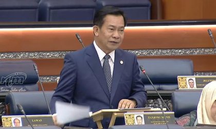 Did Putrajaya greenlight Petronas' legal challenge, asks Sarawak MP
