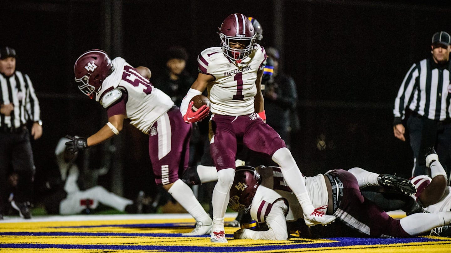 Oregon closes in on three big 2027 football commitments