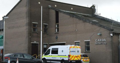 Man carrying knife accused of threatening to behead another man at Cork Garda station