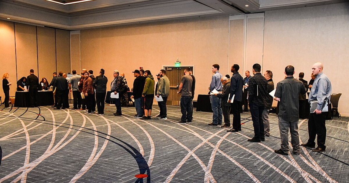 US Jobs Report Shock: Economy Loses 23,000 Jobs as Fed Rate Cut Hopes Grow