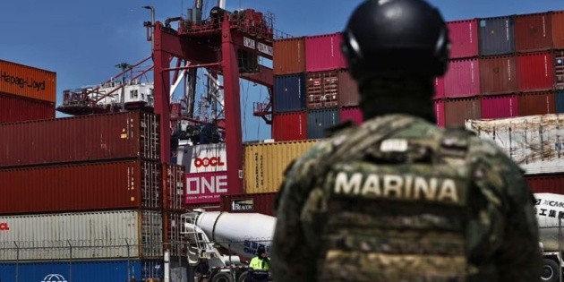 Verificadores falsificaban muestras de huachicol fiscal