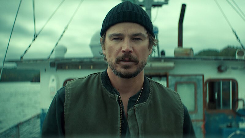 Josh Hartnett, Charlie Heaton and Mackenzie Davis hunt a sea creature in Netflix’s Below trailer