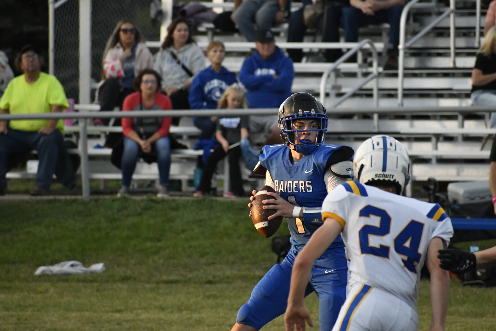 Christensen leads Raiders past Buccaneers in third straight win