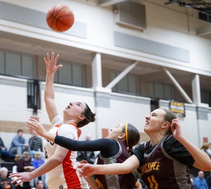 H.S. Roundup: Orioles overcome slow start, beat Chicopee in girls basketball matchup