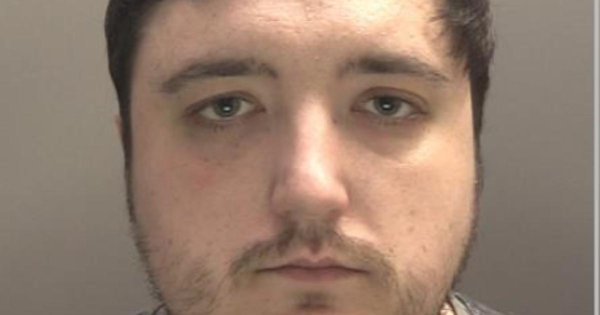 Couple posted thousands of dangerous drugs around the world
