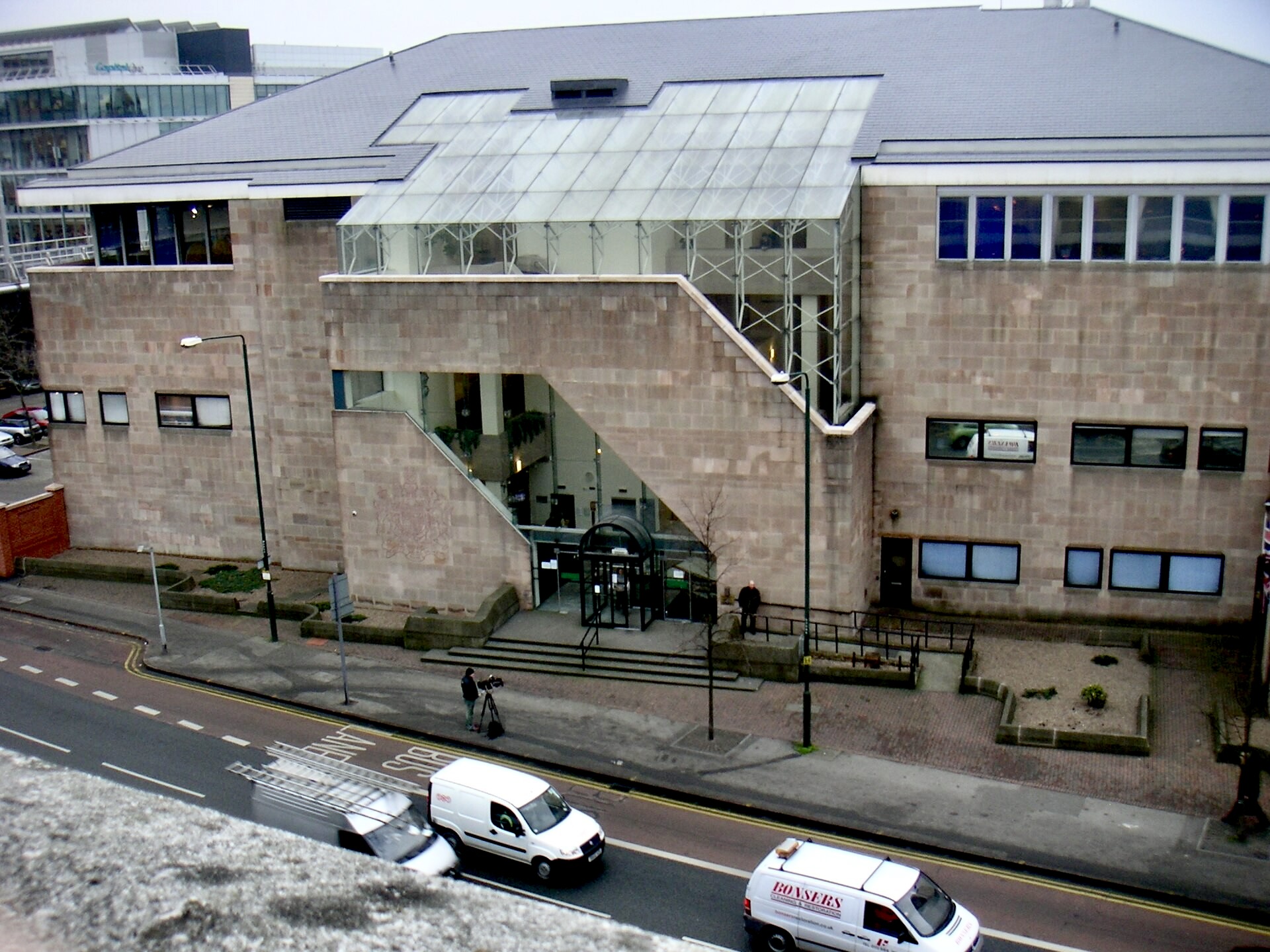 Jail for Nottinghamshire man who repeatedly raped young girl