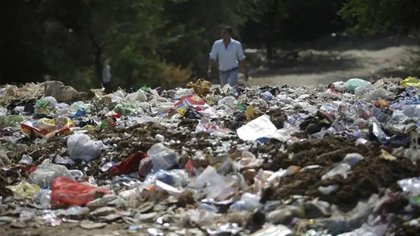Stricter SWM rules notified: Residential societies, government-run buildings to local bodies will have to process solid waste at source