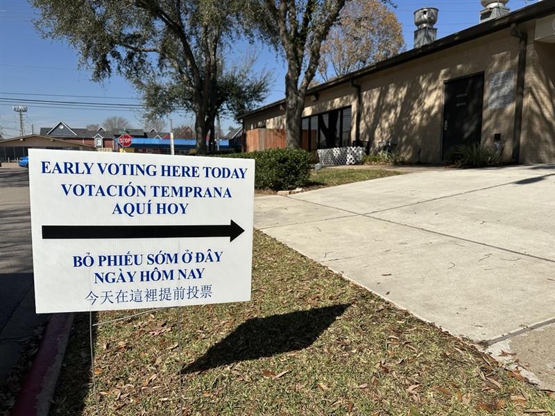 Voters see longer wait times during extended early voting in 18th Congressional District. Here’s why