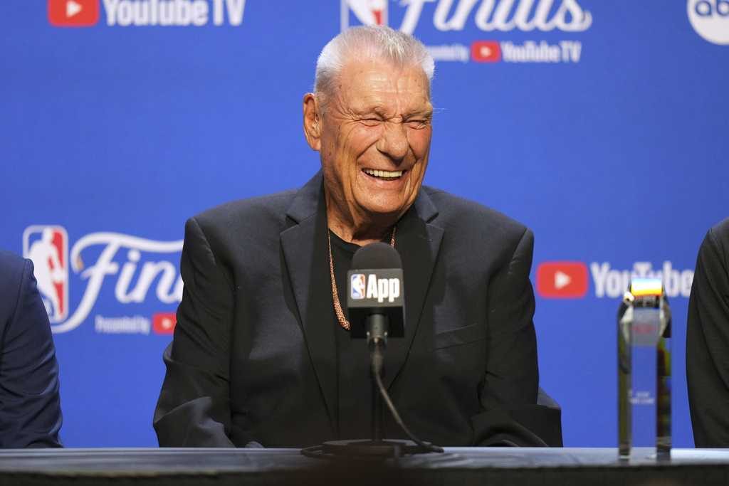 Don Nelson, second-winningest NBA coach, dies at 86
