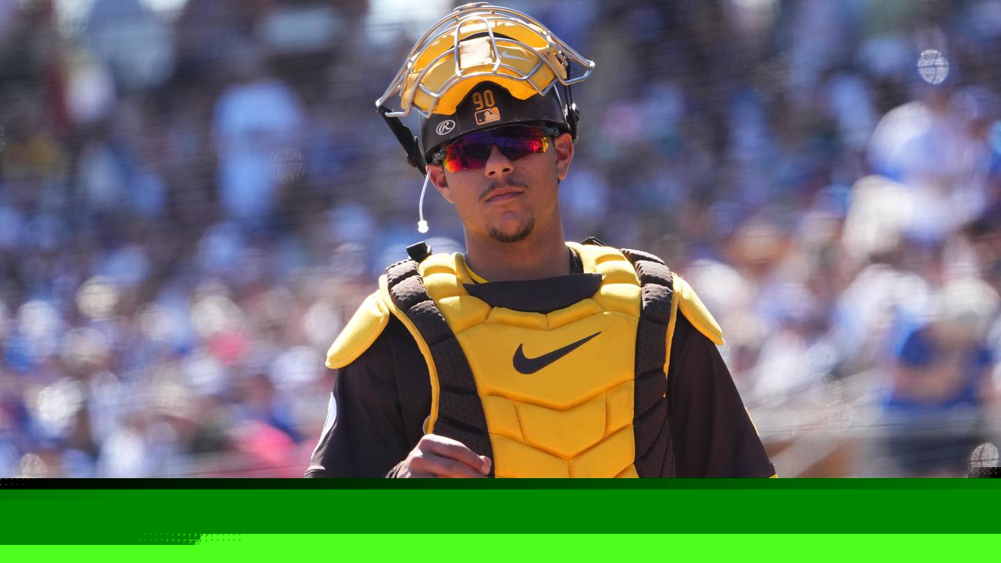 Padres' Top Prospect Ethan Salas Could Soon Be Knocking on the Door of the Majors