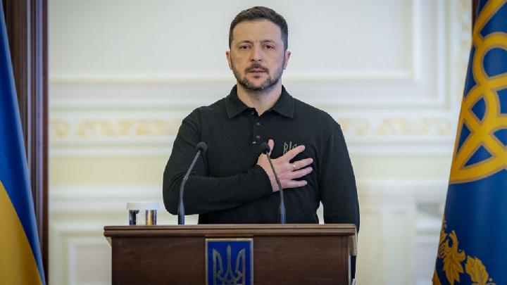 Ukraine: Russia Pounds Kyiv as Zelenskyy Visits Serbia