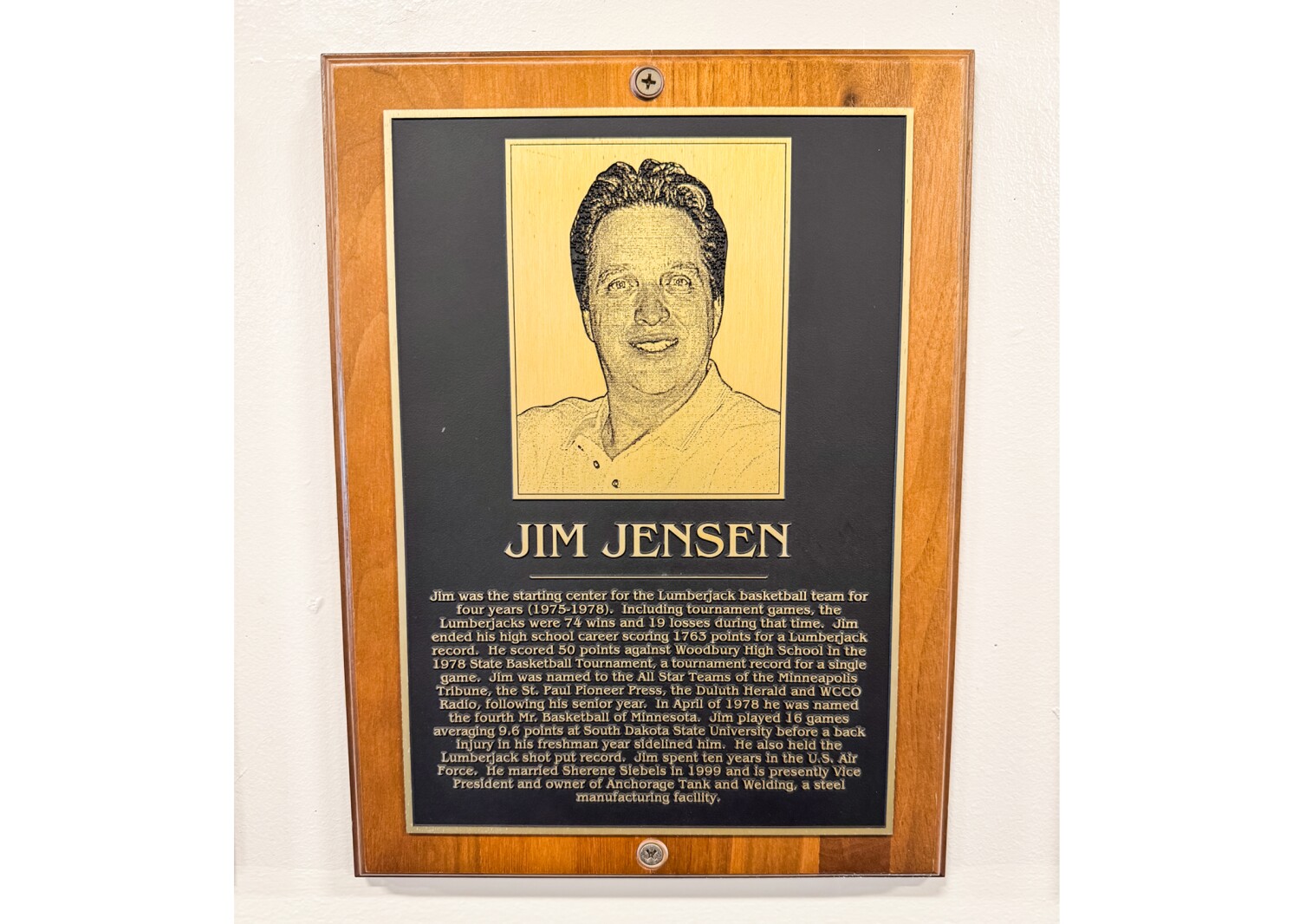 BHS Hall of Famer Jim Jensen reflects on his playing career, congratulates Boschee on record