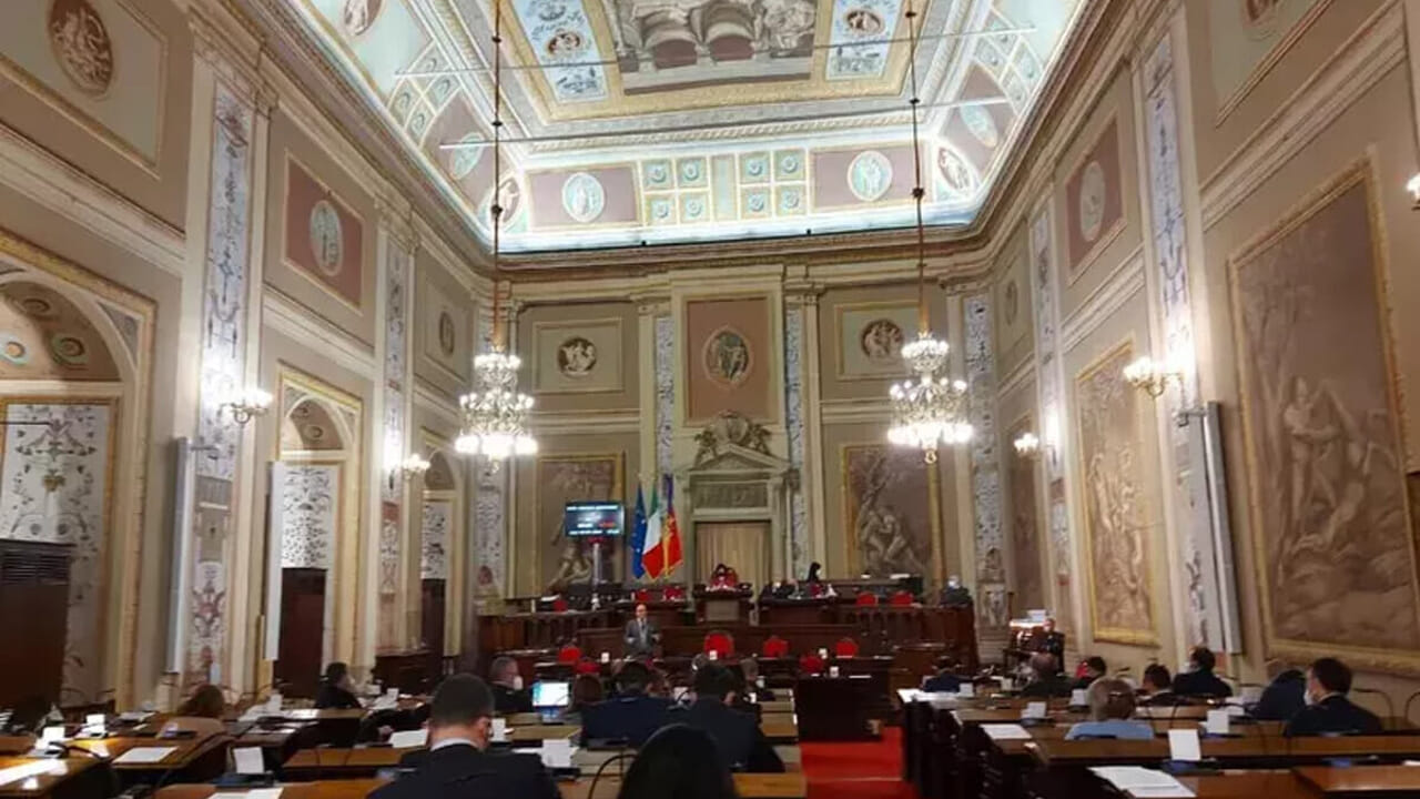 Riforma Enti Locali affossata dal voto segreto: maggioranza sempre più spaccata all'Ars