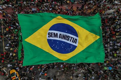 Ruas lotadas, Congresso acuado: atos massivos podem forçar Câmara a abandonar pautas da extrema direita?
