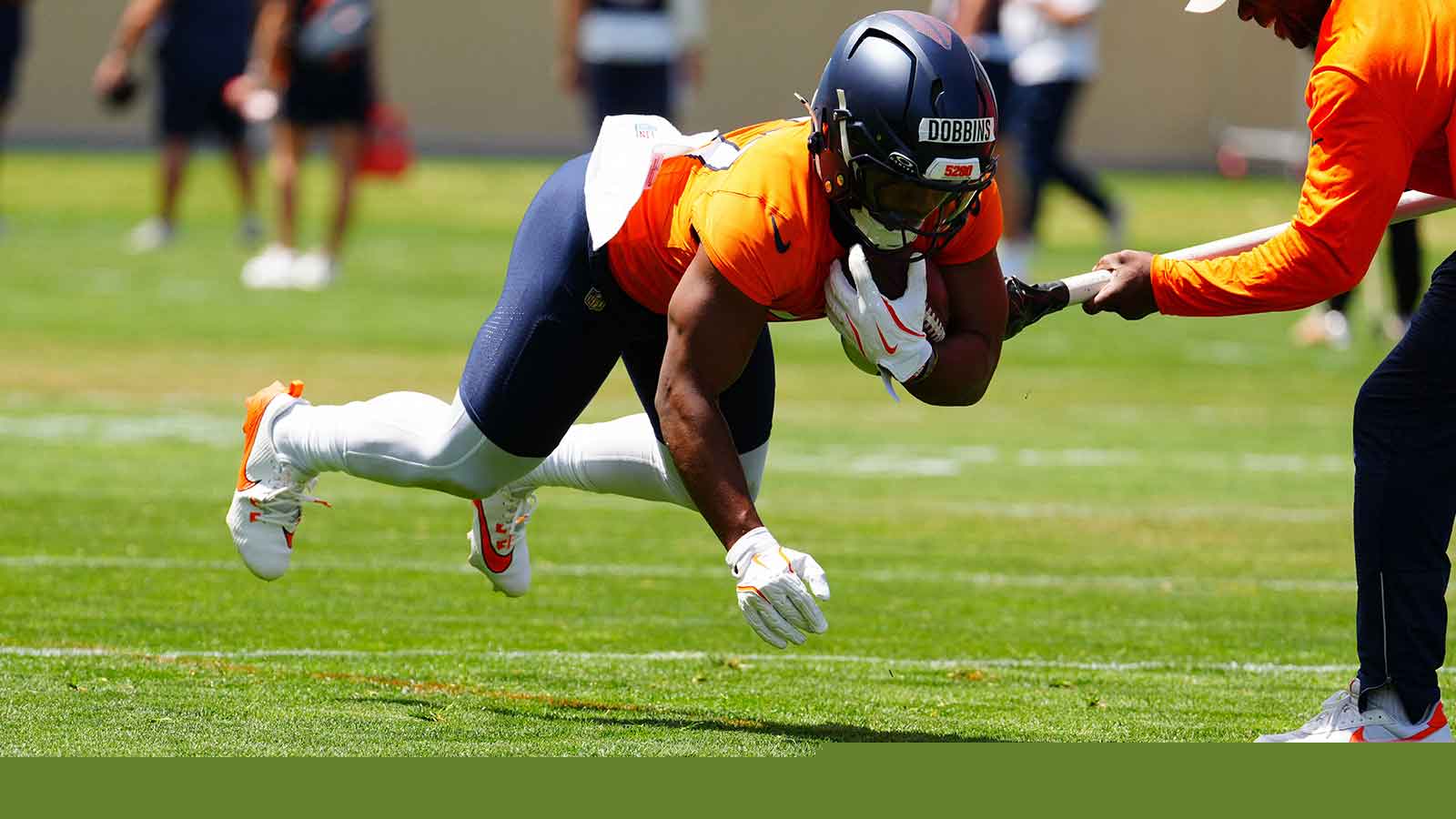 Broncos’ JK Dobbins wants everyone to know he’s all good after injury scare