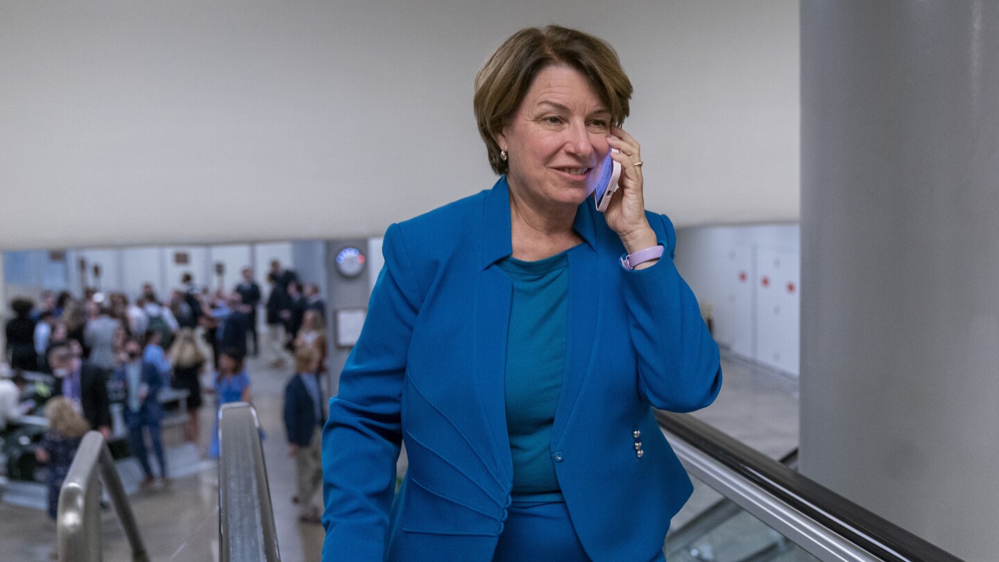 Amy Klobuchar Is Running For Governor In Minnesota
