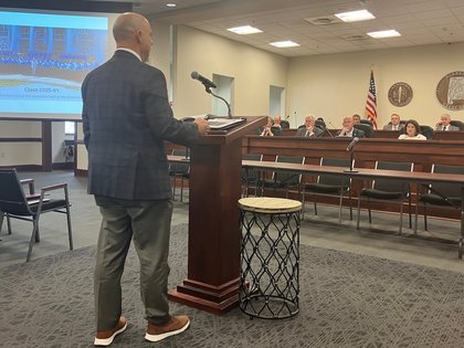 Alabama prisons add record number of officers but still well short of court-ordered goal