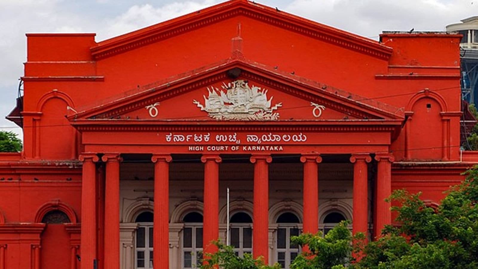 Not stopping Jan Aushadhi Kendras outside hospital premises, Karnataka Govt informs high court