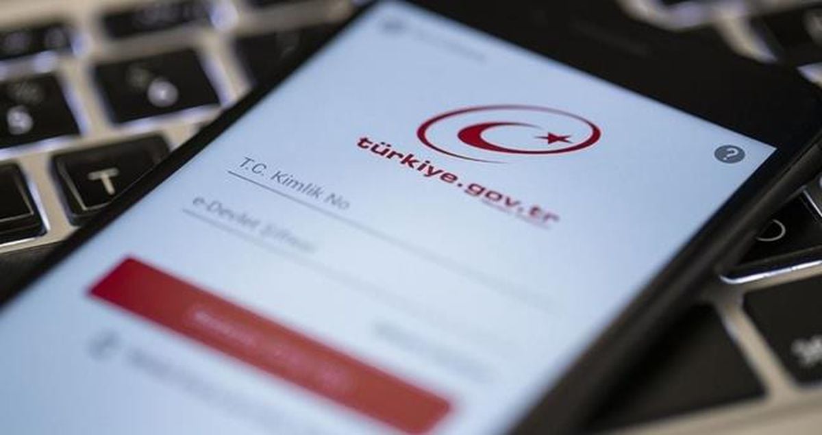 e-Devlet çöktü mü, e- Devlet sorun mu var, neden girilmiyor? 11 Ağustos e-Devlet ne zaman düzelecek?