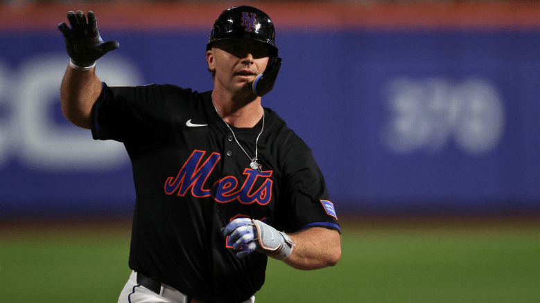 Mets Must Decide if Beloved Slugger Still Fits Long-Term Plans