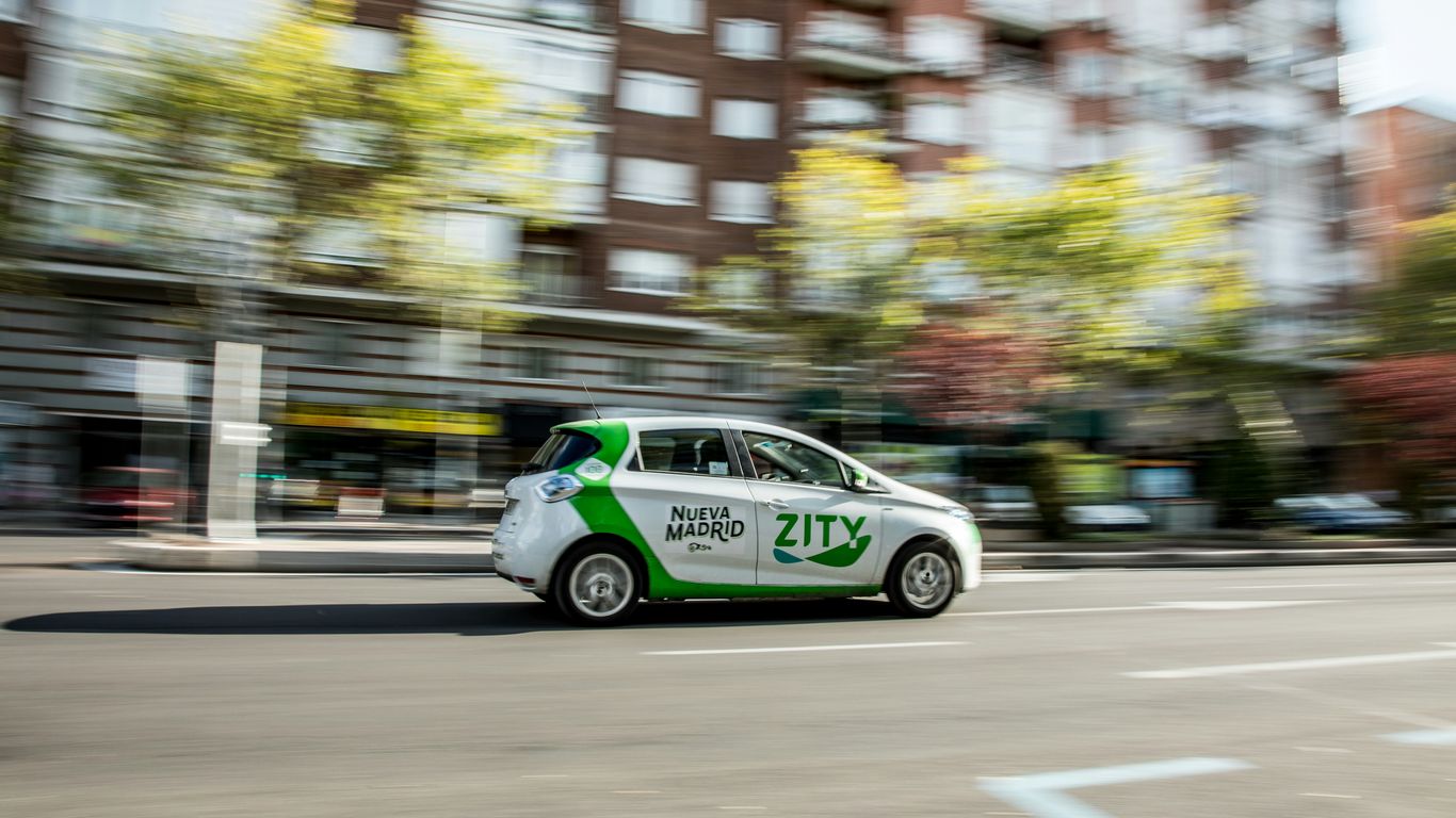 Exploring the Versatility of the GEM Electric Car: From City Commutes to Utility Tasks
