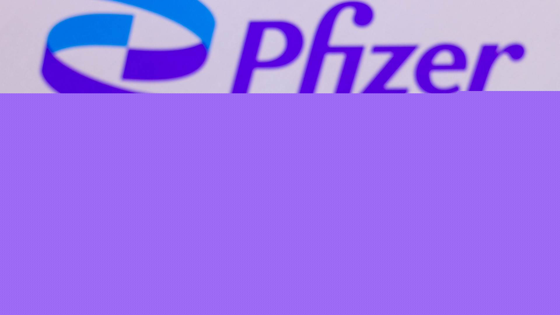 Bejelentést tett a Pfizer: már nem a koronavírus-vakcina hozza a legnagyobb sikert a cégnek