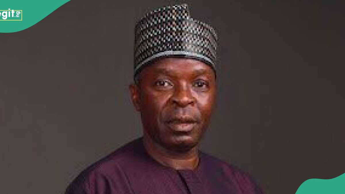 Breaking: APC grows stronger as another Senator joins party, details emerge