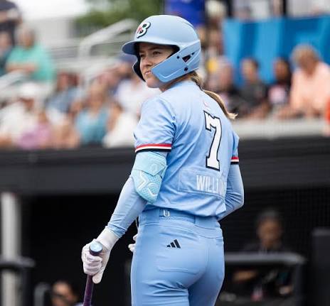 Summer slugging: Sami Williams soaring in AUSL
