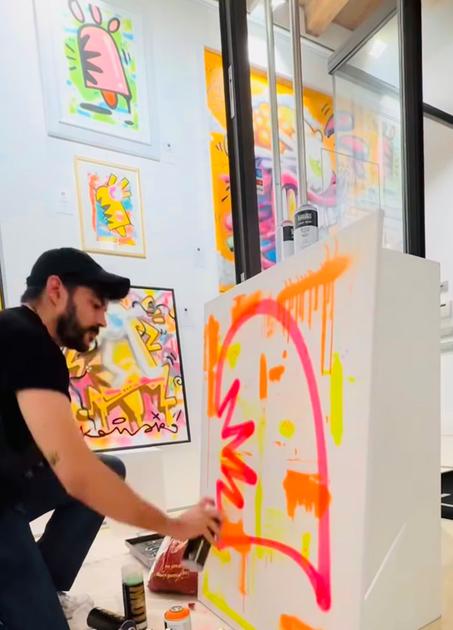 Colori urbani in galleria: l’urlo di Konair a Monza