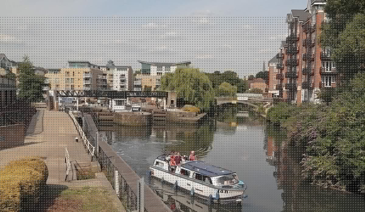 Man seriously injured after brutal axe attack in west London