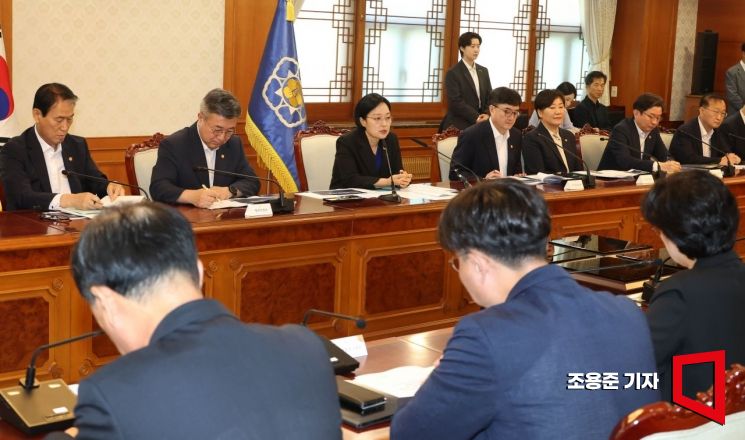 "연금·복지 개혁, 청년일자리 확대"…정부, 연내 '2045 국가발전전략' 내놓는다