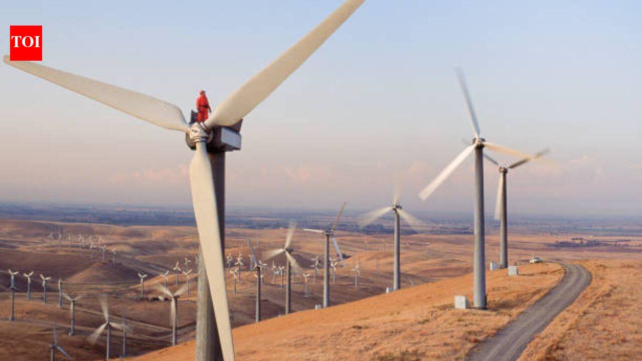 Missouri plant turns old wind turbine blades into cement feedstock
