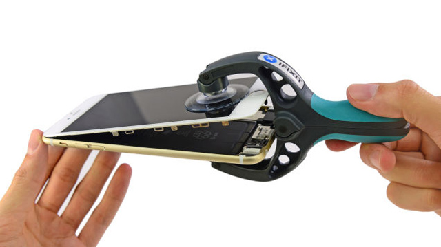 iPhone 6 Plus teardown reveals 2,915 mAh battery, nearly double iPhone 5S