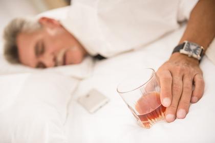 It’s not a hangover, it’s social apnea: Study links weekend lifestyle changes to sleep disorder