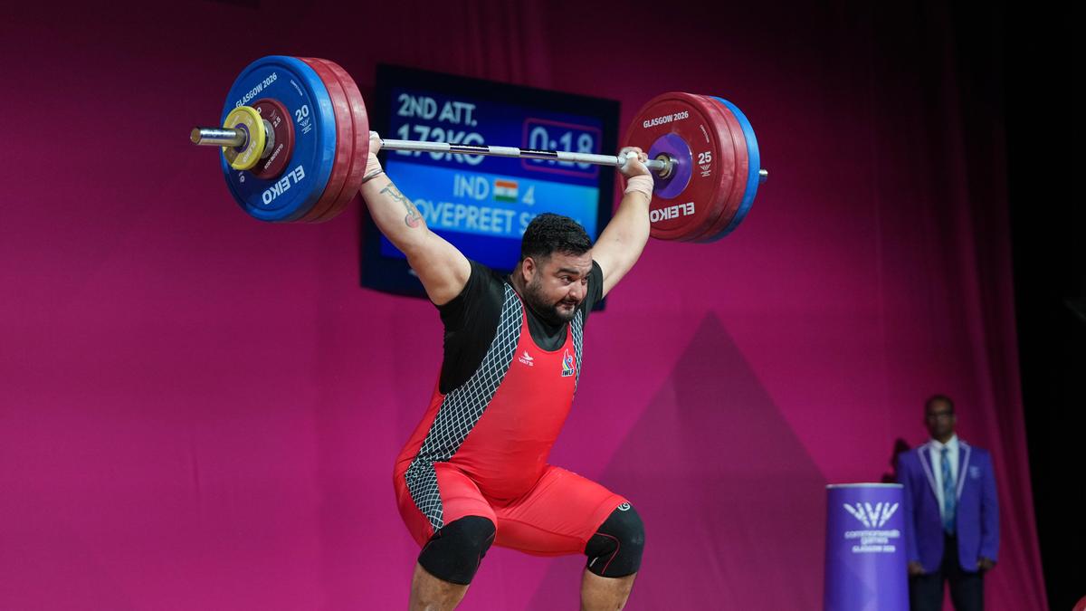 Commonwealth Games: Lovepreet bags fighting silver in weightlifting, Liti wins gold