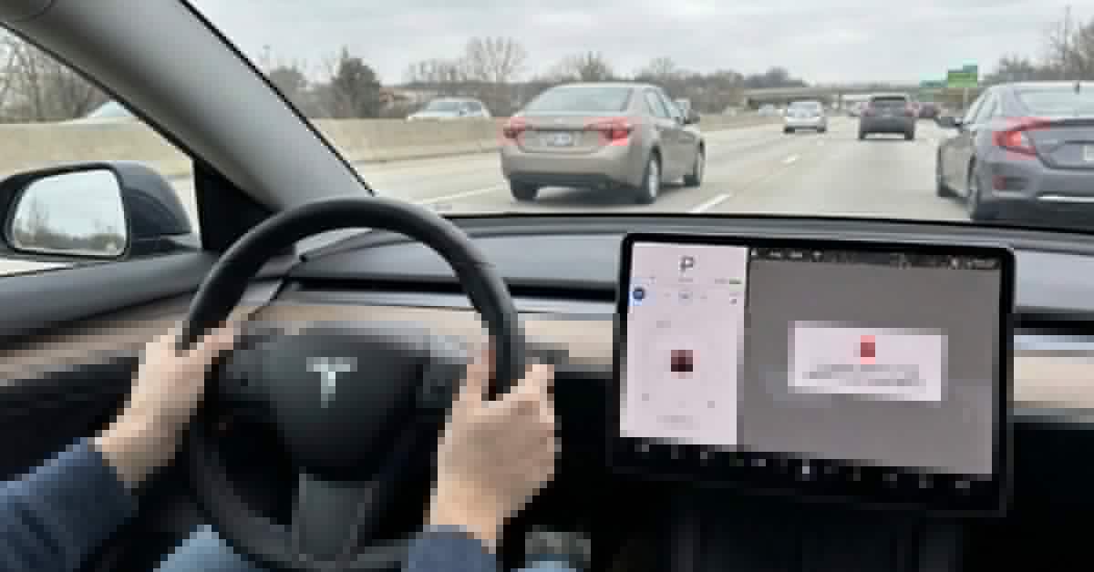 49ers’ Shanahan crashed his Tesla on Autopilot reaching for his phone