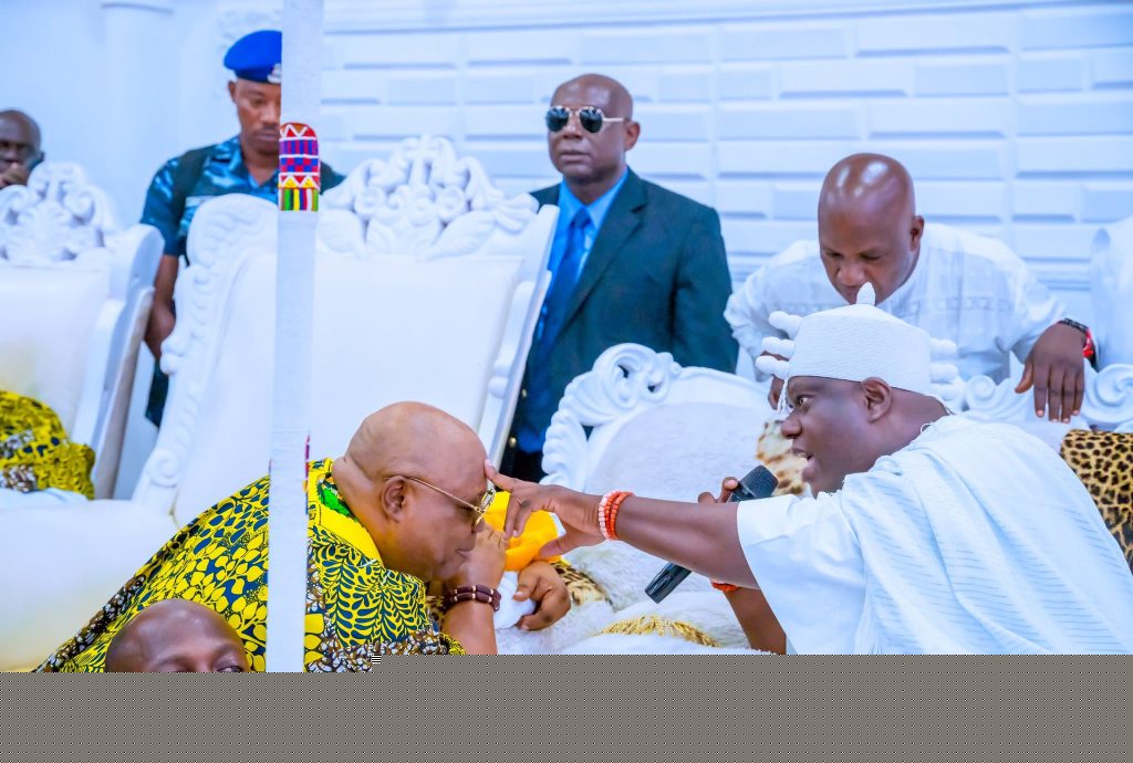 Adeleke receives royal endorsement from Ooni of Ife, Ogunsua ahead of Osun election