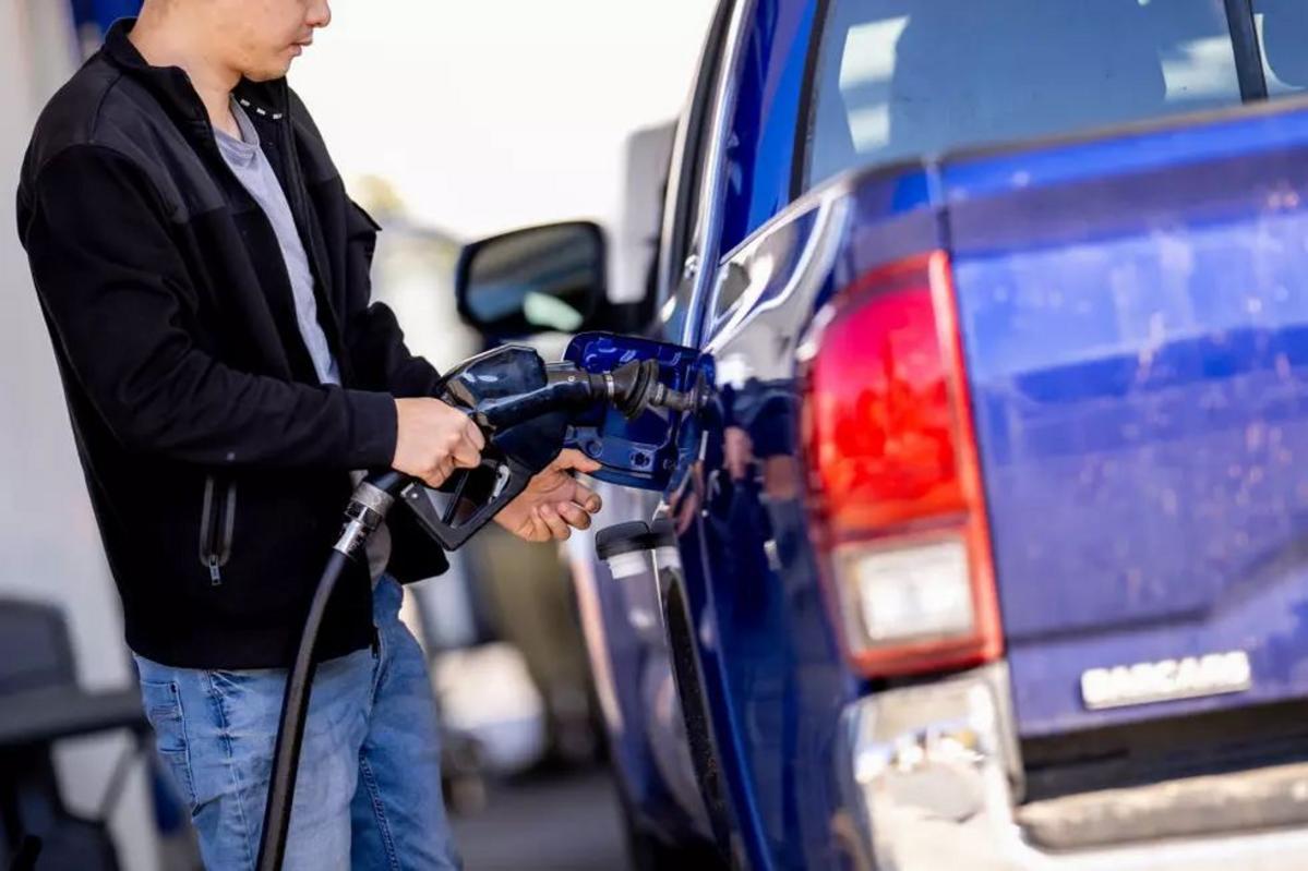 Winter Gasoline Brings Lower Prices For Minnesota Drivers