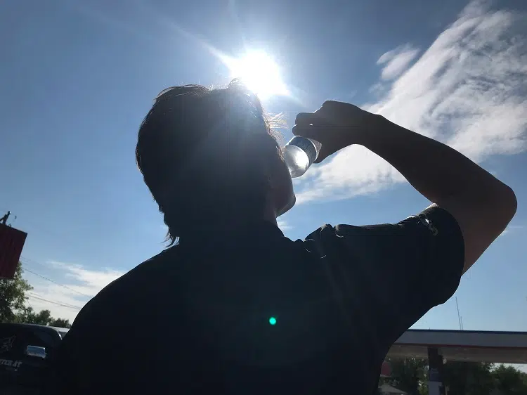 Heat warnings continue across northwestern Ontario as daytime temps soar