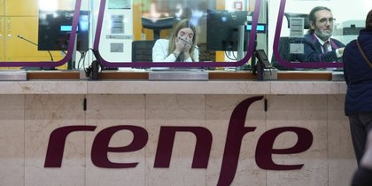 Moncloa prepara un lavado de cara de Adif y sopesa un cambio de nombre o volver a unirla a Renfe