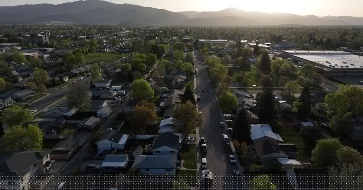 The Wildfire Fighter Who Just Might Flip Montana