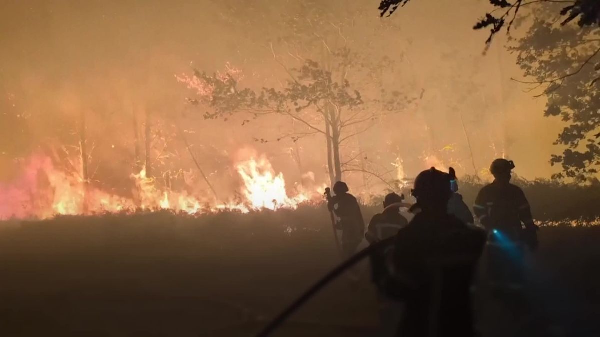 Do not cancel travel plans over wildfires, urges French minister