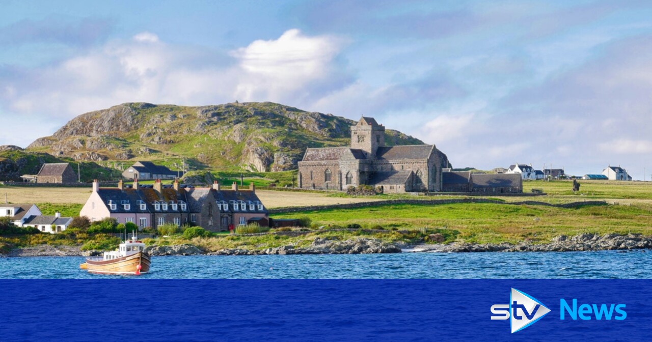 Police unable to identify body of woman found off coast of Scots island last year