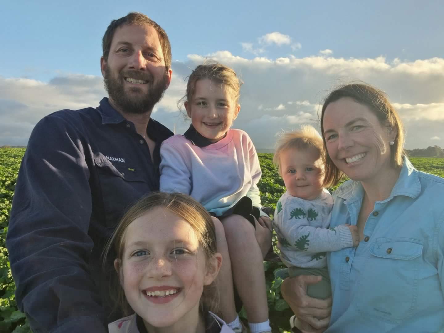 Feed Central webinar provides hay market update, names winners