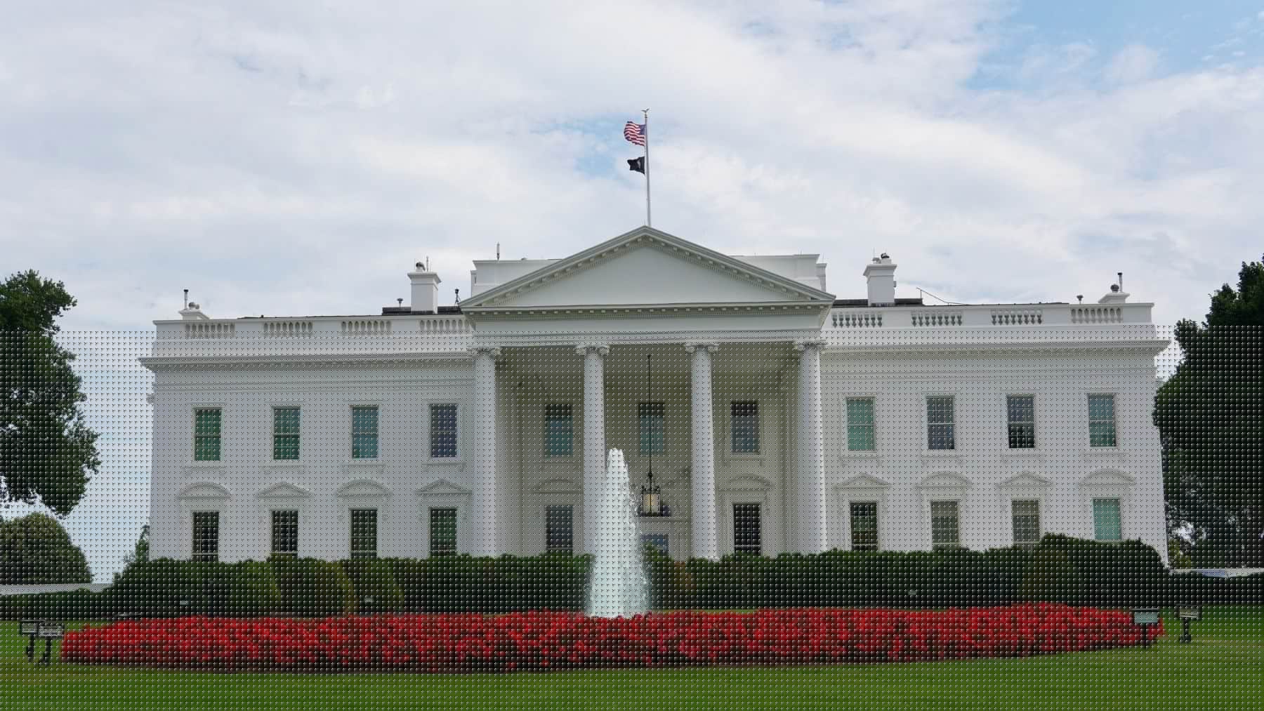 Trump reúne a las grandes mineras del mundo para asegurar minerales críticos en Washington